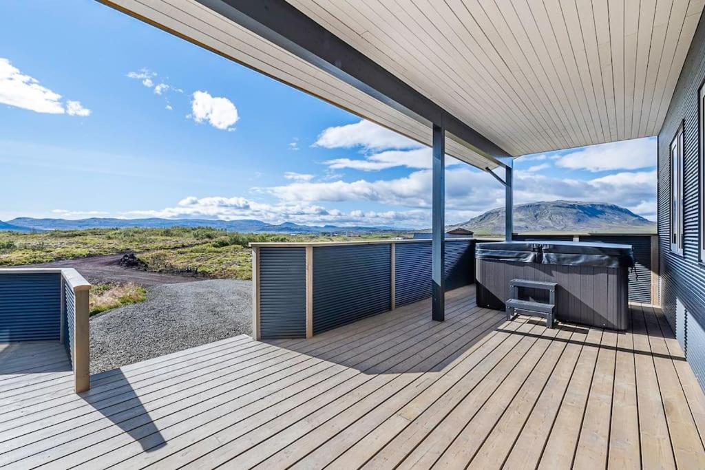 Luxury Villa In Golden Circle With Hot Tub Selfoss Exterior photo